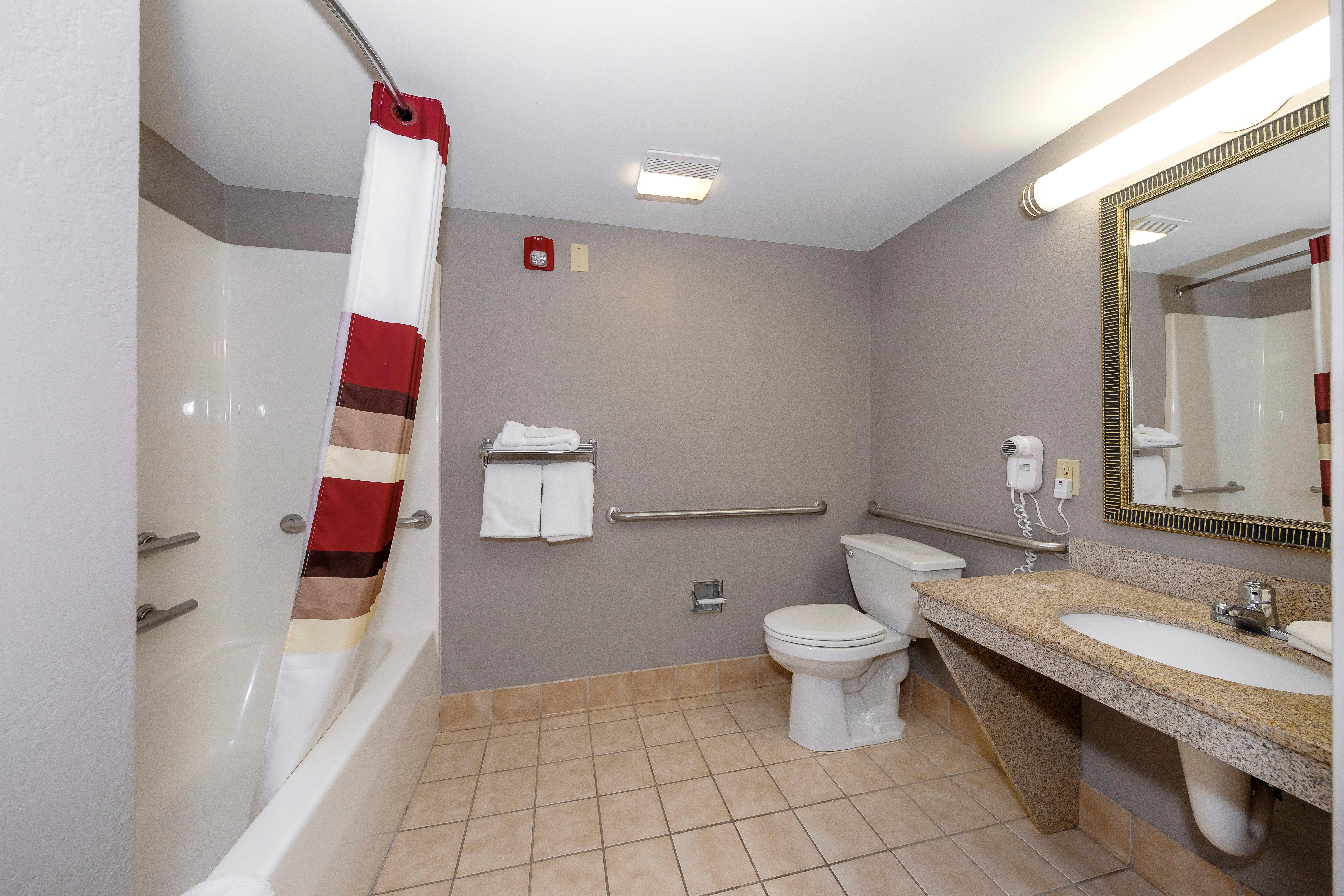Red Roof Inn & Suites Carrollton, Ga - West Georgia מראה חיצוני תמונה