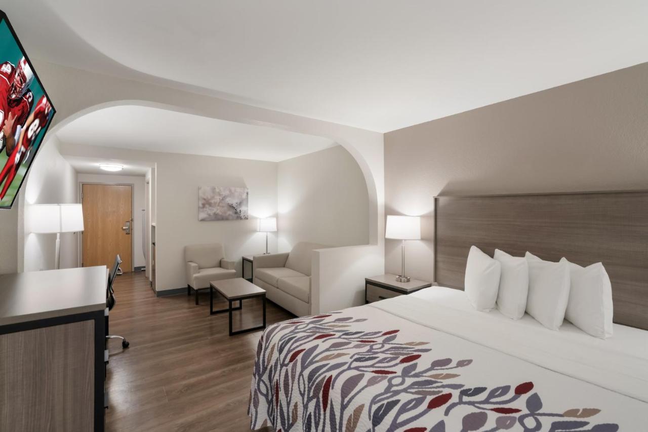 Red Roof Inn & Suites Carrollton, Ga - West Georgia מראה חיצוני תמונה