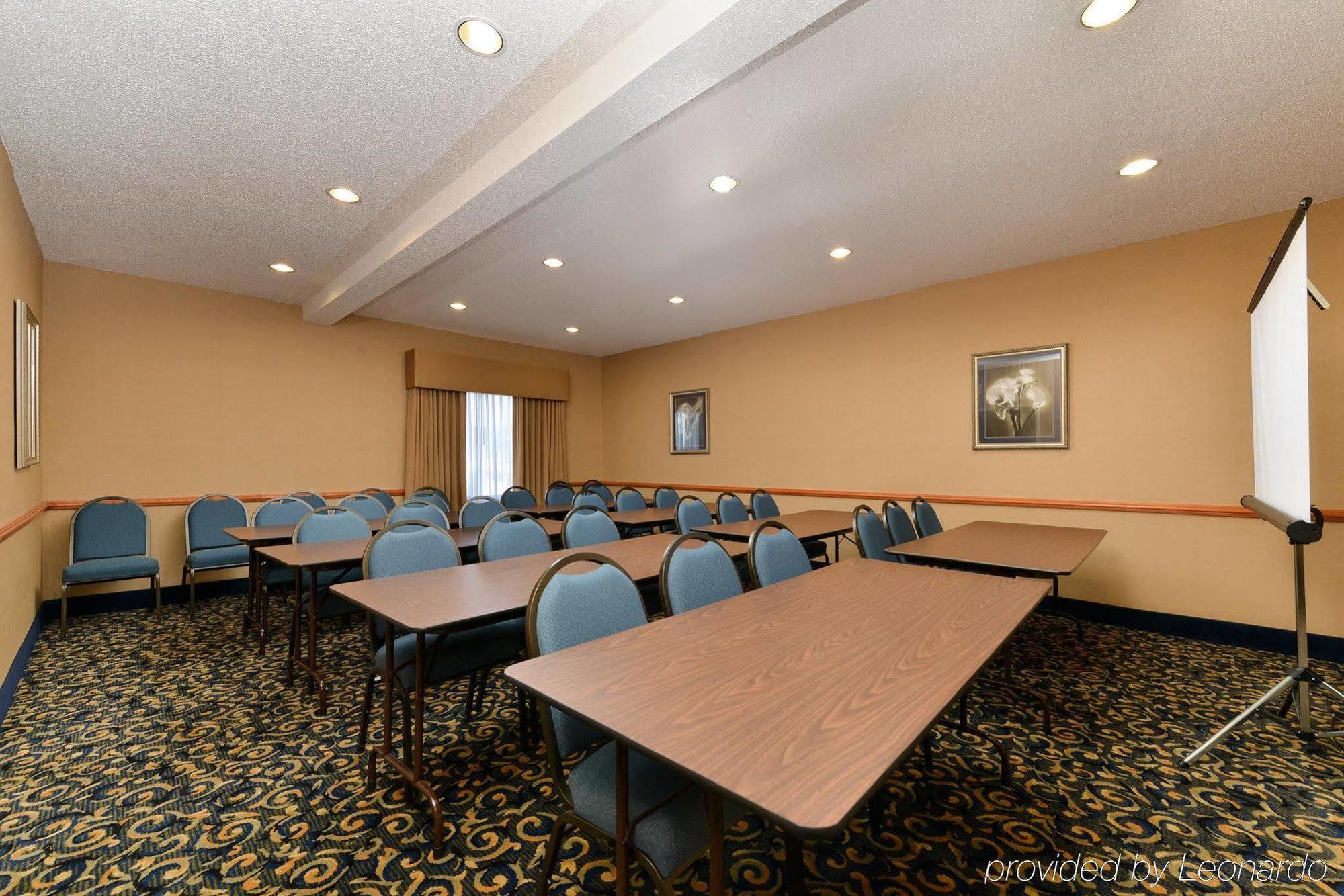 Red Roof Inn & Suites Carrollton, Ga - West Georgia מראה חיצוני תמונה