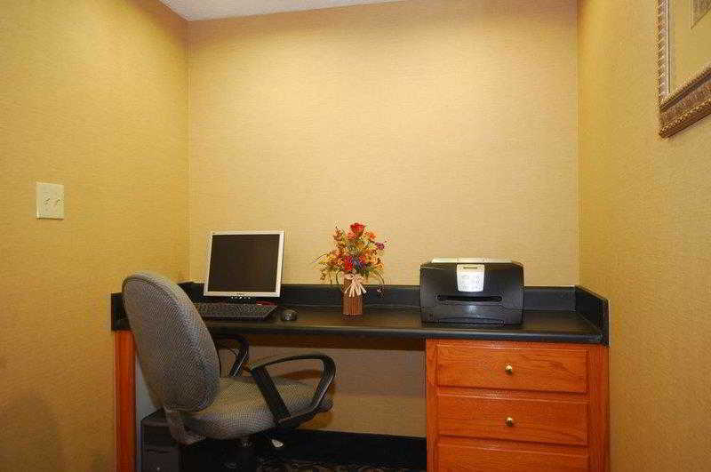Red Roof Inn & Suites Carrollton, Ga - West Georgia מראה חיצוני תמונה